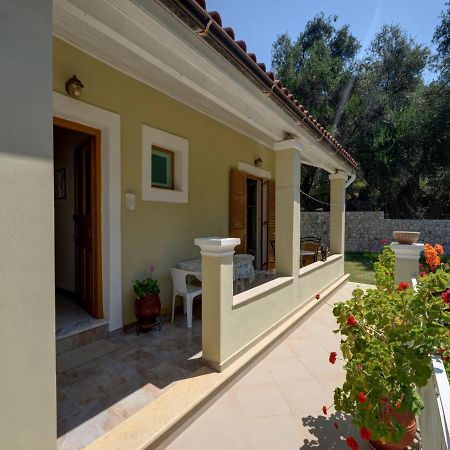 Mikeys Apartments Paleokastritsa Dış mekan fotoğraf