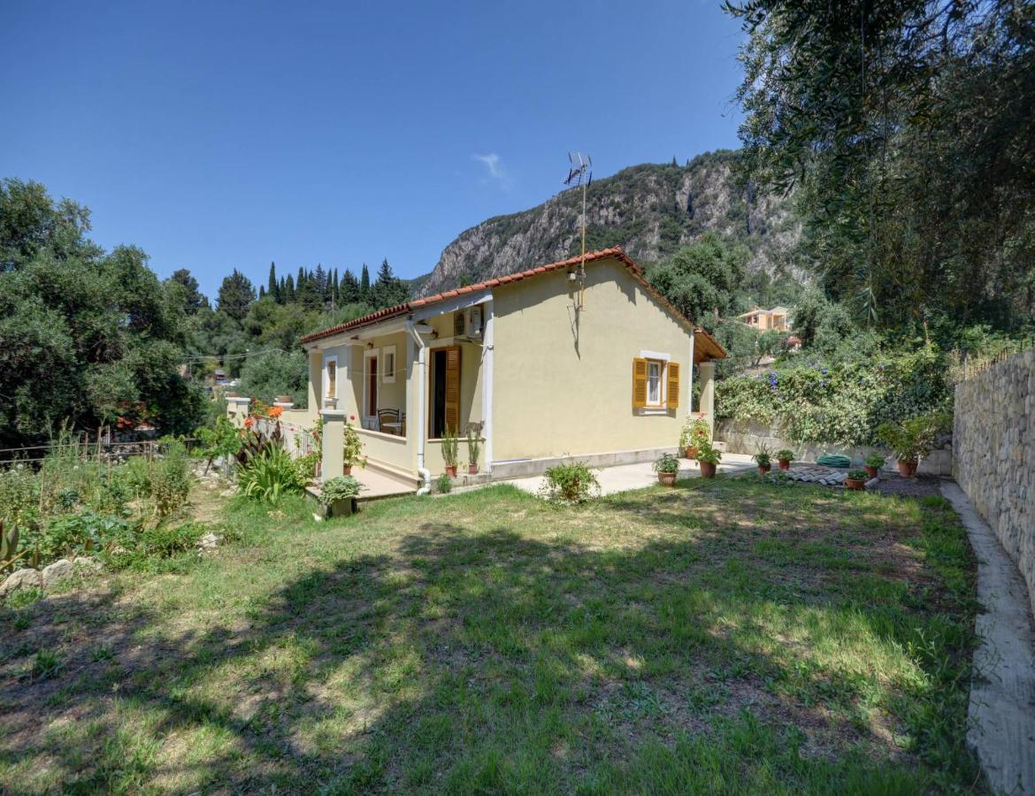 Mikeys Apartments Paleokastritsa Dış mekan fotoğraf